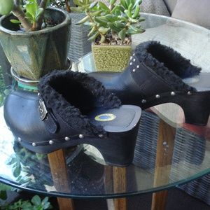 Dr. Scholl's Black Clogs with Faux Fur and Silver Accents